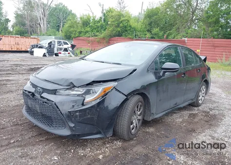 2021 Toyota Corolla Le z USA, uszkodzony, nr VIN 5YFEPMAE6MP258652